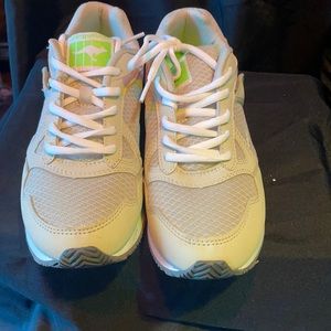 Kangaroos, gray, lime green. Size 8.5 women’s